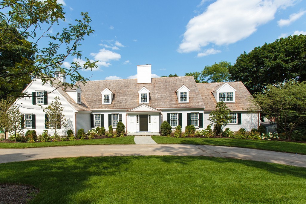 59 Carisbrooke Road Wellesley, MA 02481 - Photo 1 of 20