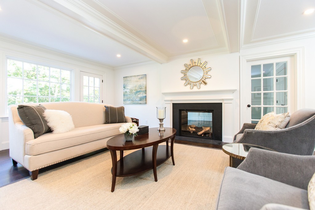 59 Carisbrooke Road Wellesley, MA 02481 - Photo 11 of 20