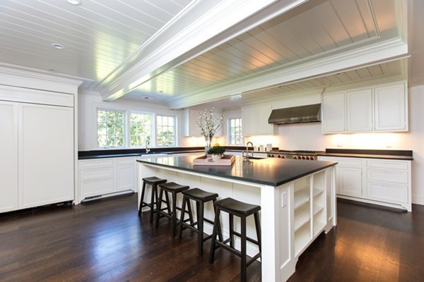 59 Carisbrooke Road Wellesley, MA 02481 - Photo 13 of 20