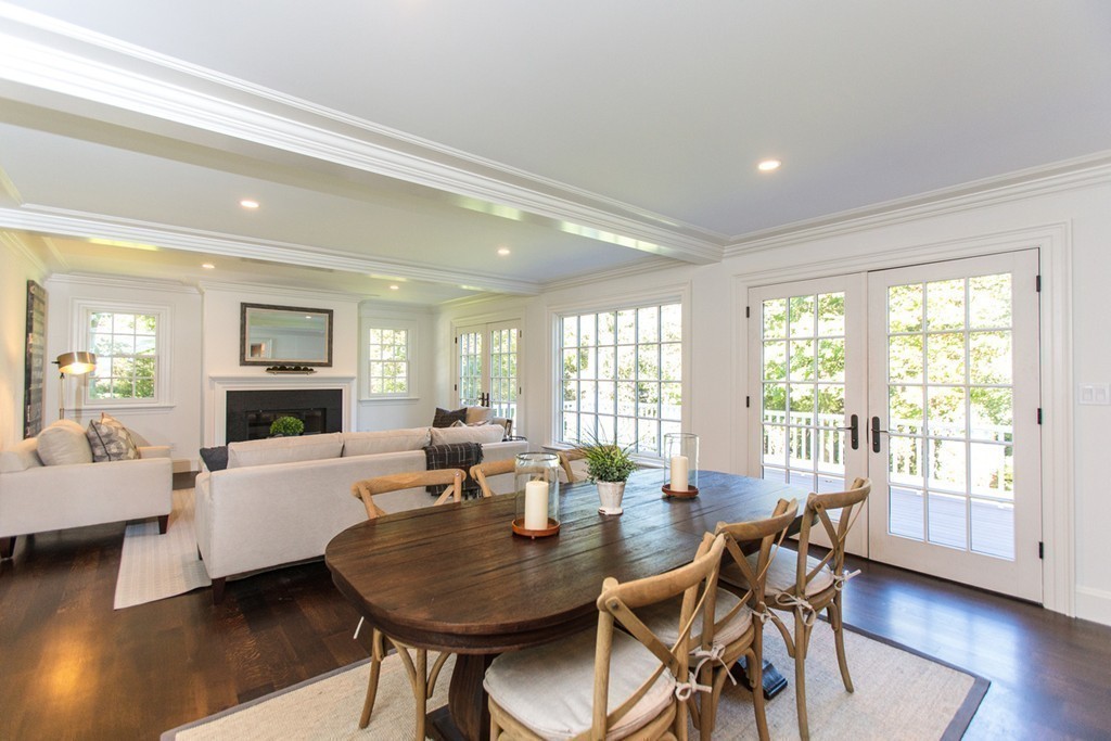 59 Carisbrooke Road Wellesley, MA 02481 - Photo 9 of 20