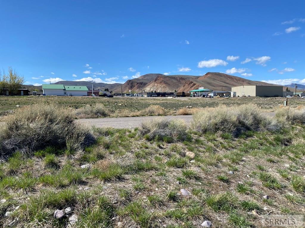 831 Custer Street Challis, ID 83226 - Photo 3 of 4