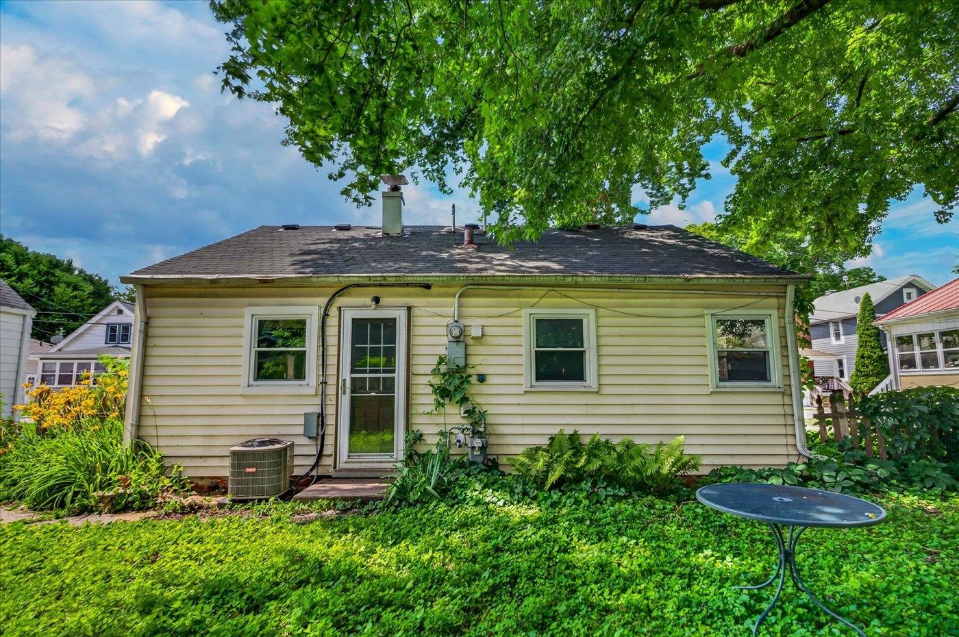 145 Rodney Court Madison, WI 53715 - Photo 30 of 33