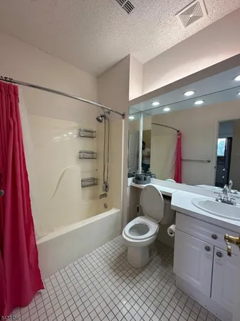 $3,650 | 322 Brittany Drive, Wayne, NJ 07470
