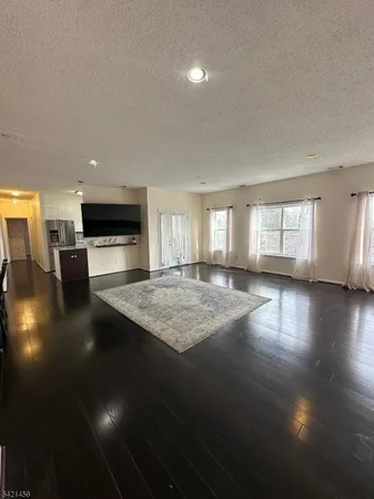 $3,650 | 322 Brittany Drive, Wayne, NJ 07470