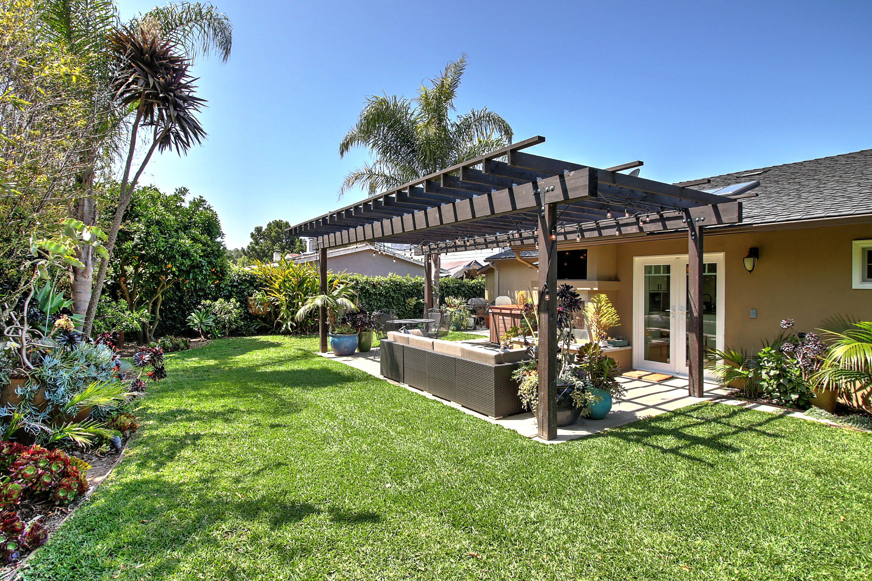 246 Old Ranch Drive Goleta, CA 93117 - Photo 18 of 22 Back Yard