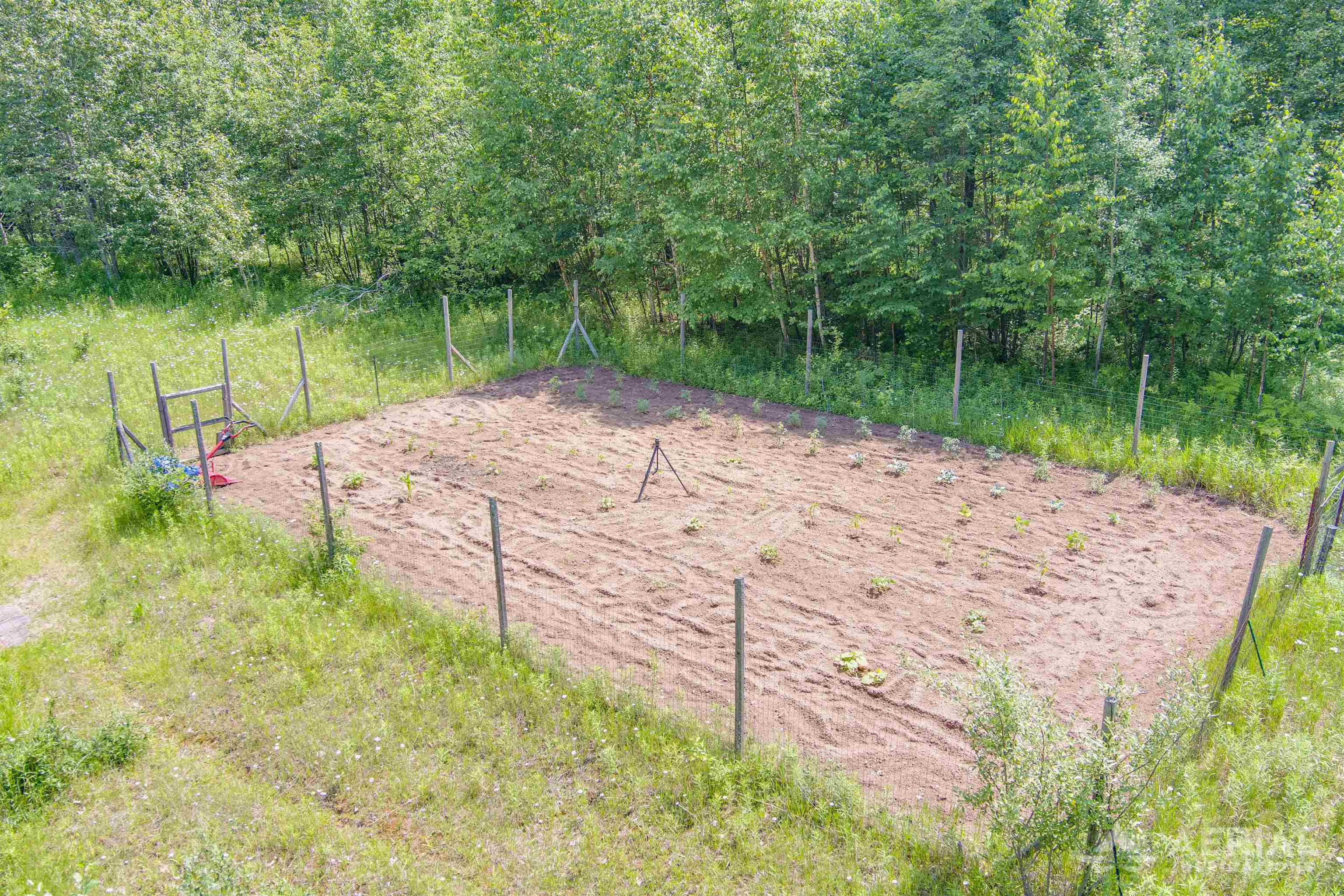 1606 Clark Road Hale, MI 48739 - Photo 34 of 43