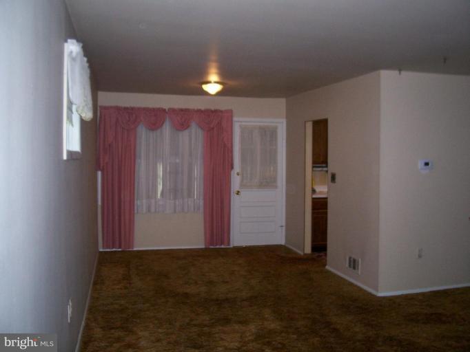 7309 Dooman Road Windsor Mill, MD 21244 - Photo 5 of 21 Dining Area