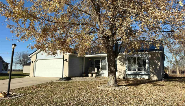 $210,000 | 1510 Wheatfield Court, Bluffton, IN 46714