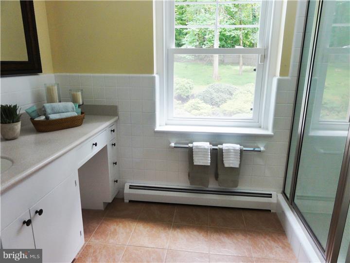 4141 Howell Road Malvern, PA 19355 - Photo 12 of 25 Master Bathroom