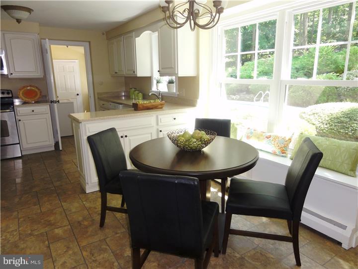 4141 Howell Road Malvern, PA 19355 - Photo 6 of 25 Kitchen