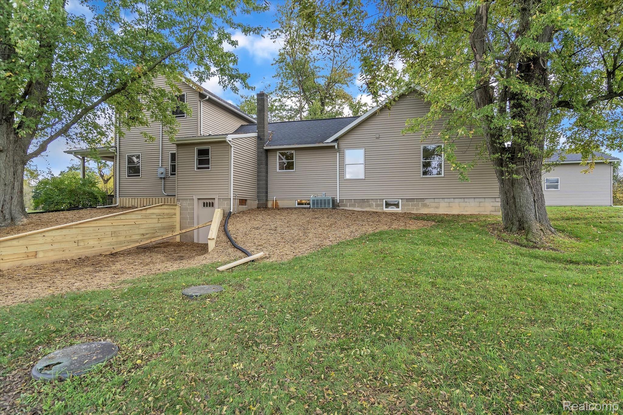 9688 Griffith Road Eaton Rapids, MI 48827 - Photo 44 of 58 44-9688 Griffith Rd-Windowstill Real Estate Photography-44.jpg