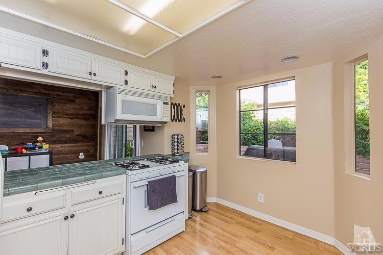 2464 Ridge View Court Simi Valley, CA 93065 - Photo 19 of 38 Additional Photo