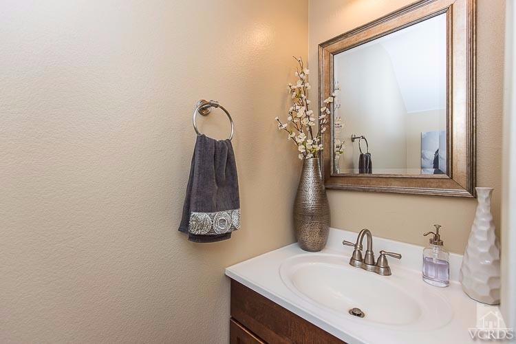 2464 Ridge View Court Simi Valley, CA 93065 - Photo 20 of 38 Additional Photo