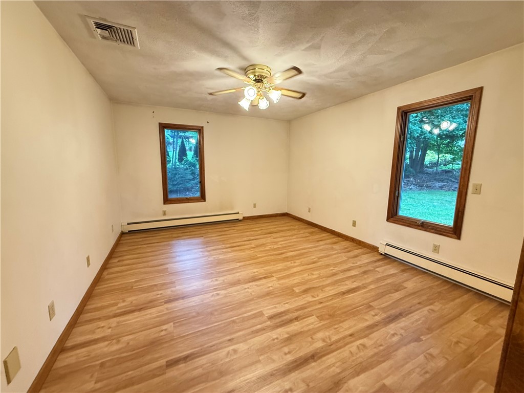 161 Council Rock Road Cranston, RI 02921 - Photo 18 of 31