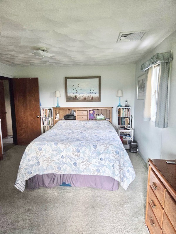303 Middle Road Portsmouth, RI 02871 - Photo 25 of 32