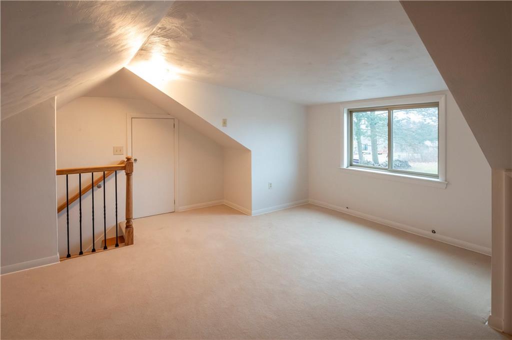 235 Highview Avenue Pittsburgh, PA 15238 - Photo 31 of 39 an empty room with windows