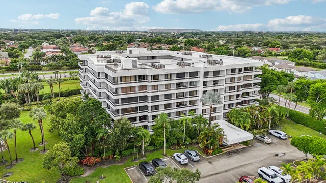 $399,900 | 23200 Camino Del Mar, Unit 201, Boca Raton, FL 33433