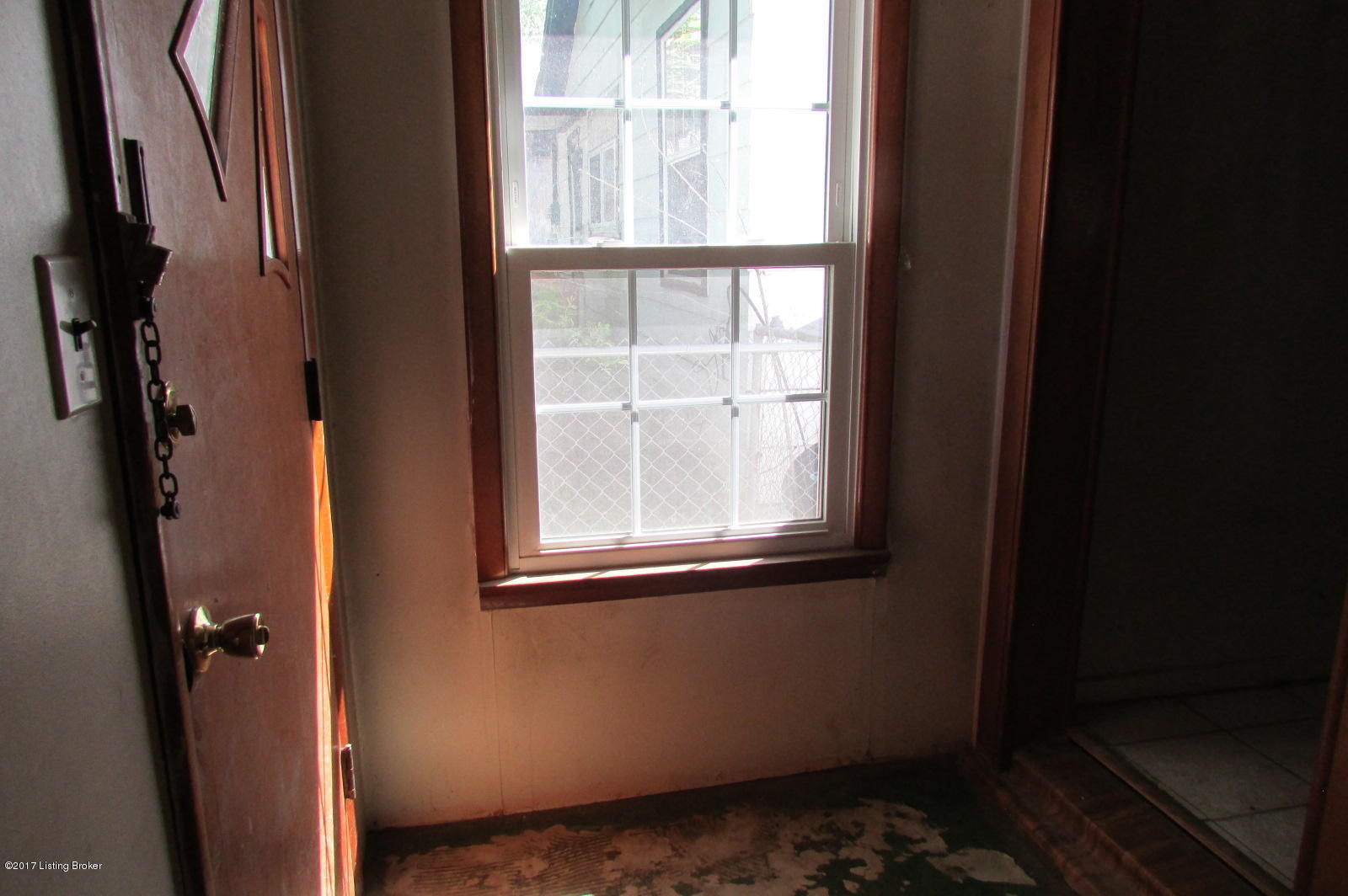 156 Center Street Lebanon Junction, KY 40150 - Photo 11 of 12 mud room