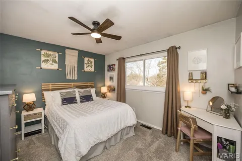 $260,000 | 1027 Beso Court, Fenton, MO 63026