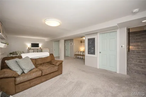 $260,000 | 1027 Beso Court, Fenton, MO 63026