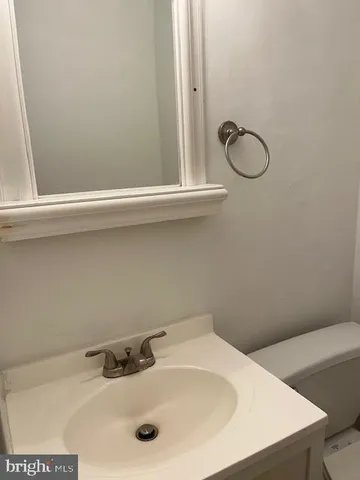 $1,000 | 1508 Lombard Street, Unit 3F, Philadelphia, PA 19146