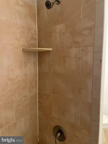 $1,000 | 1508 Lombard Street, Unit 3F, Philadelphia, PA 19146