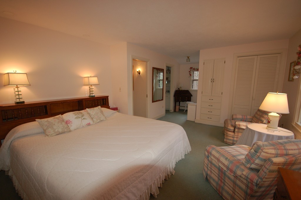 18 King John Drive Boxford, MA 01921 - Photo 14 of 20