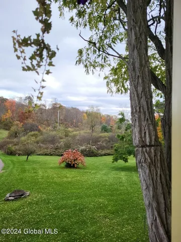 $544,900 | 71 S Road, Hampton, NY 12887