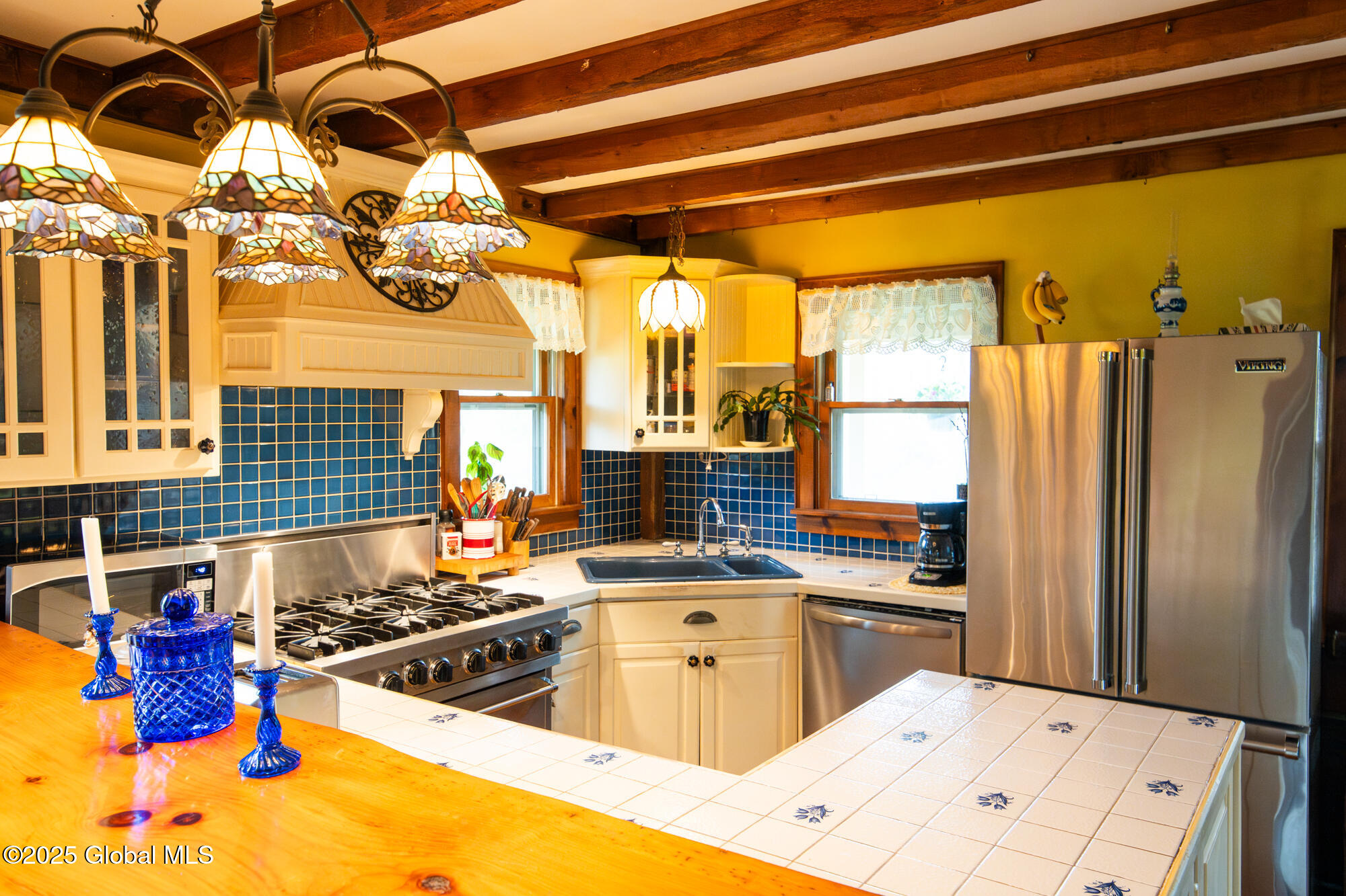71 S Road Hampton, NY 12887 - Photo 21 of 60 Kitchen