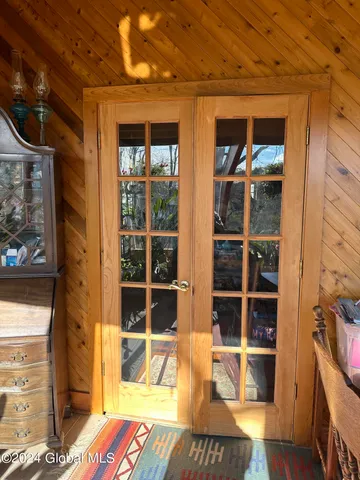 $544,900 | 71 S Road, Hampton, NY 12887