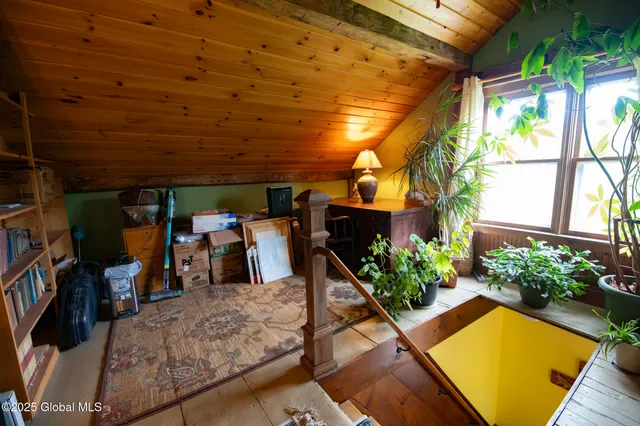 $544,900 | 71 S Road, Hampton, NY 12887