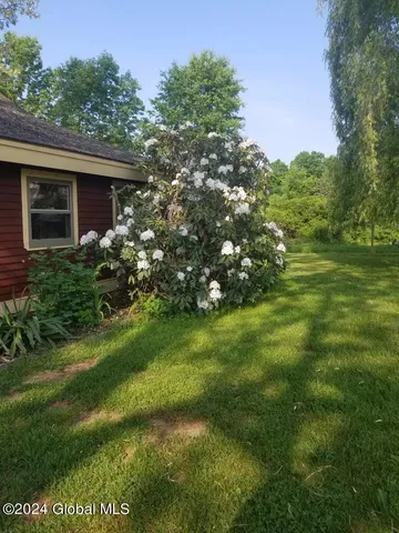 $544,900 | 71 S Road, Hampton, NY 12887