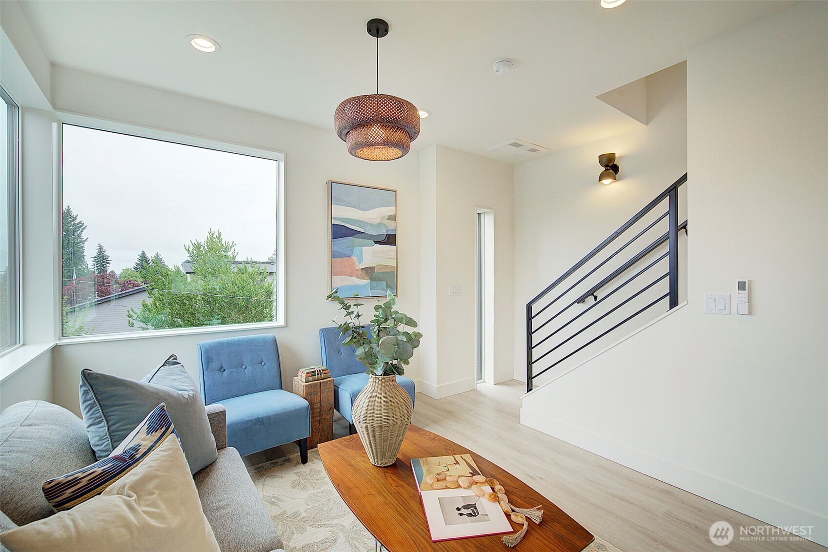7912 34th Avenue Southwest, Unit B Seattle, WA 98126 - Photo 8 of 17