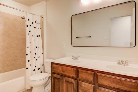 $3,800 | 11129 Cap Stone Drive, Austin, TX 78739