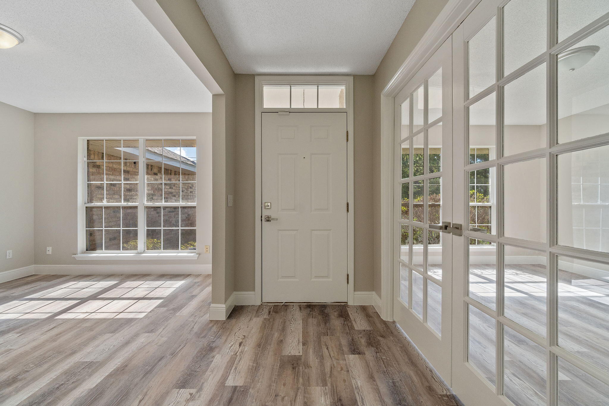 2005 Cardinal Lane Navarre, FL 32566 - Photo 7 of 63 5-web-or-mls-2005-cardinal-ln