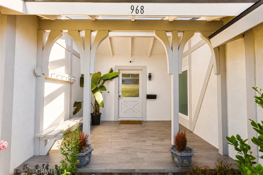 1968 West Chanticleer Road Anaheim, CA 92804 - Photo 6 of 47
