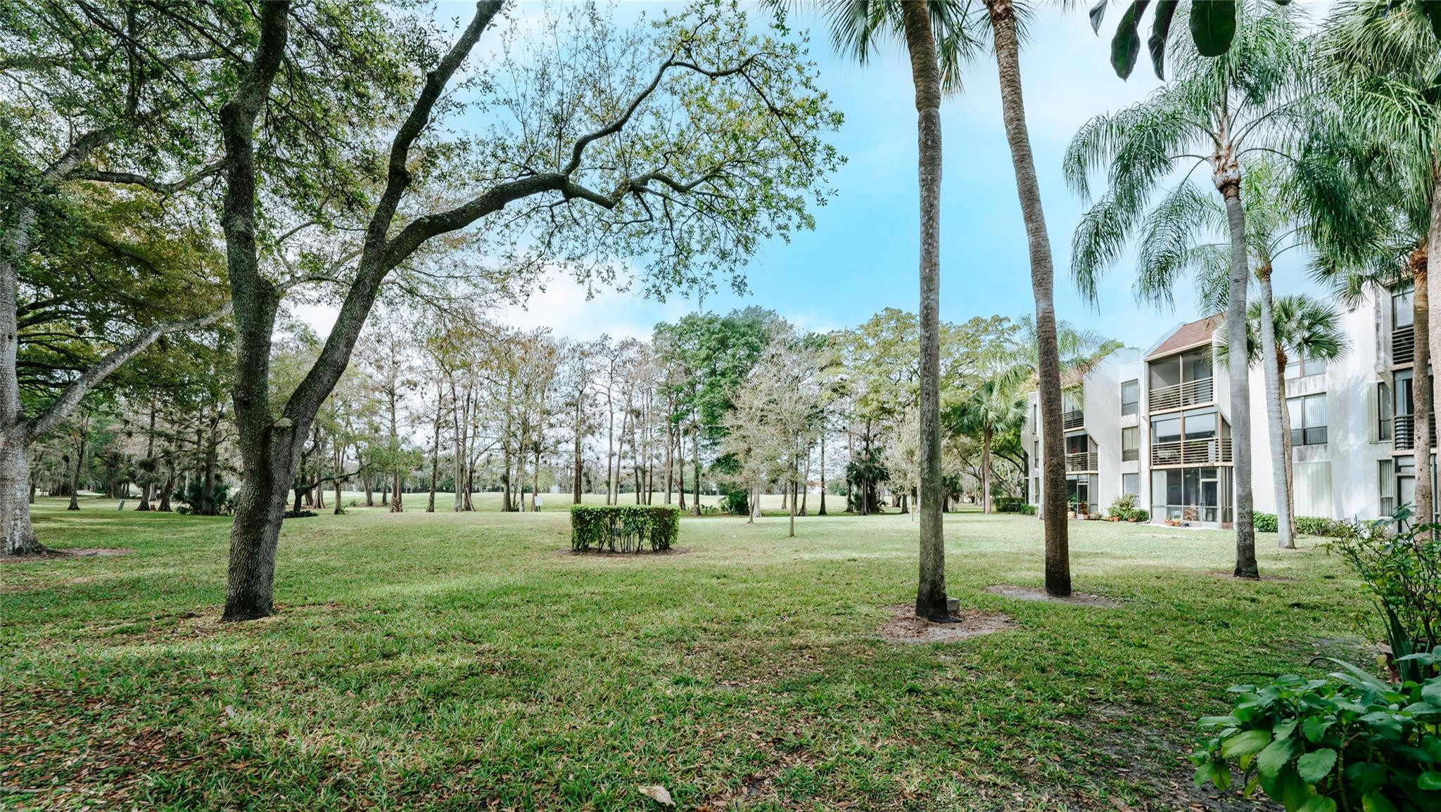 7650 West McNab Road, Unit 122 Tamarac, FL 33321 - Photo 3 of 33 Photo 3