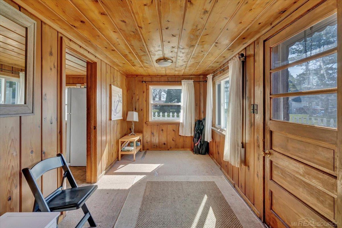 8169 Lakeshore Road Lexington, MI 48450 - Photo 5 of 14