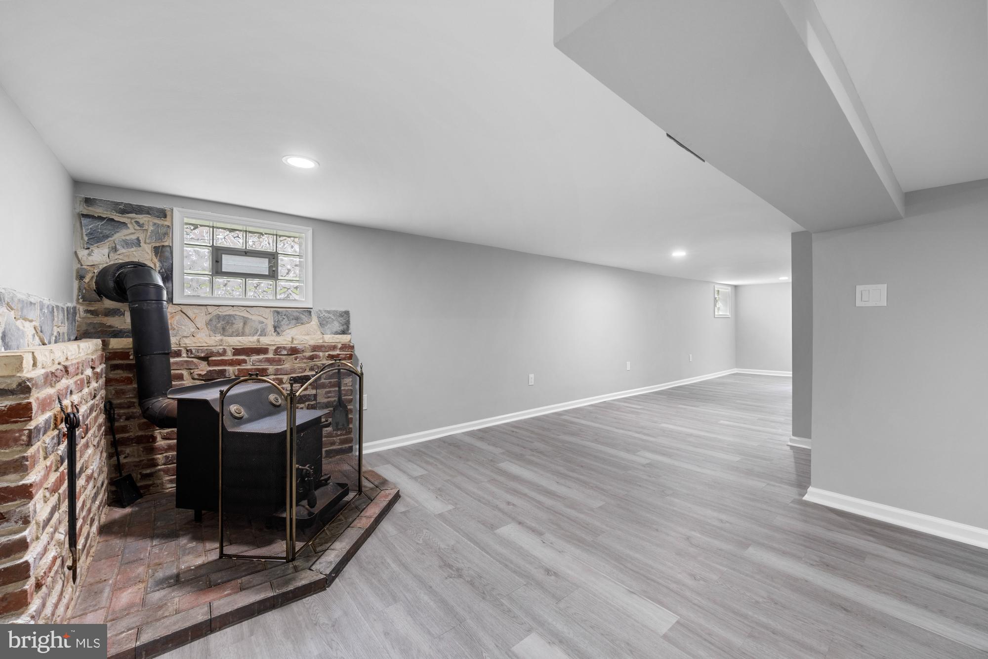 428 Oak Street Audubon, NJ 08106 - Photo 20 of 24 Finished Basement