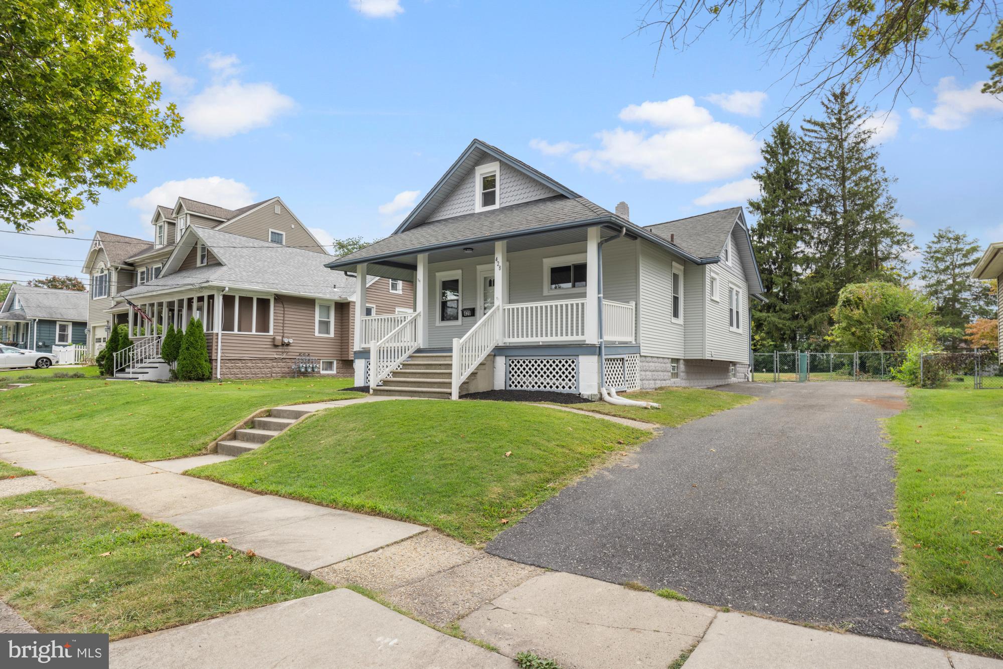 428 Oak Street Audubon, NJ 08106 - Photo 3 of 24