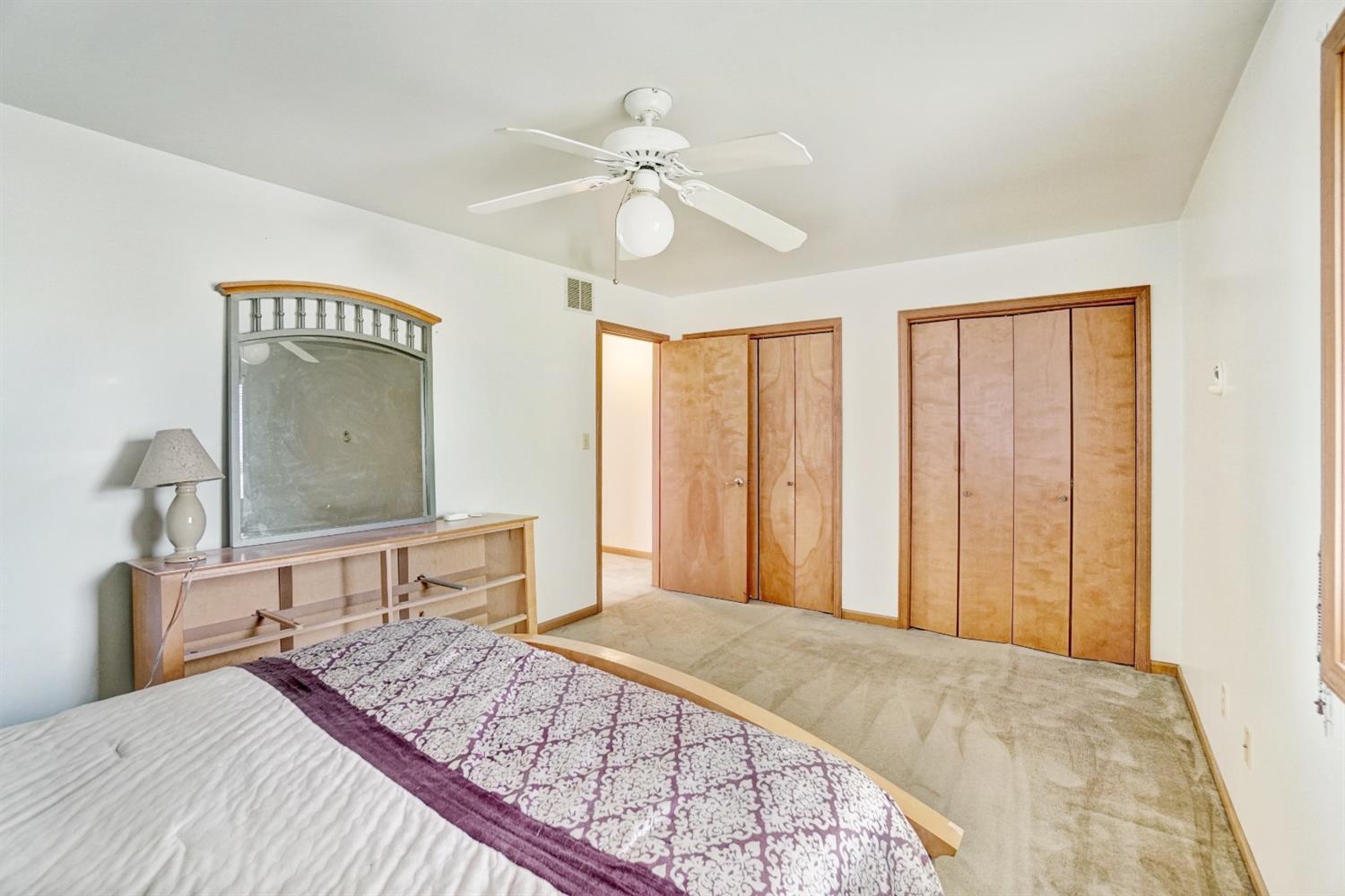2616 Hart Road, Unit 1 Highland, IN 46322 - Photo 11 of 16 1500x1000