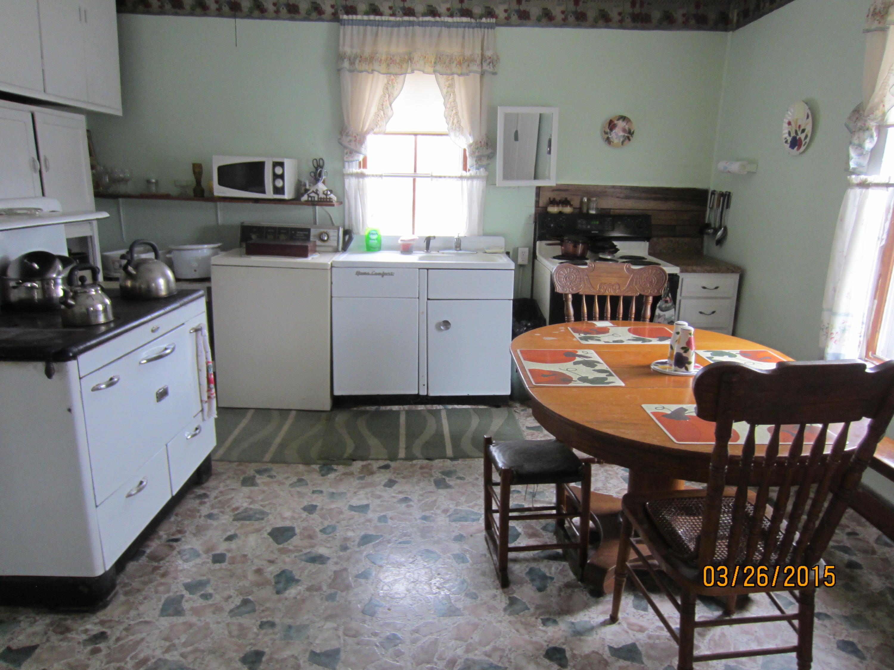 590 Dusty Rock Road Northwest Riner, VA 24149 - Photo 6 of 9 kitchen1