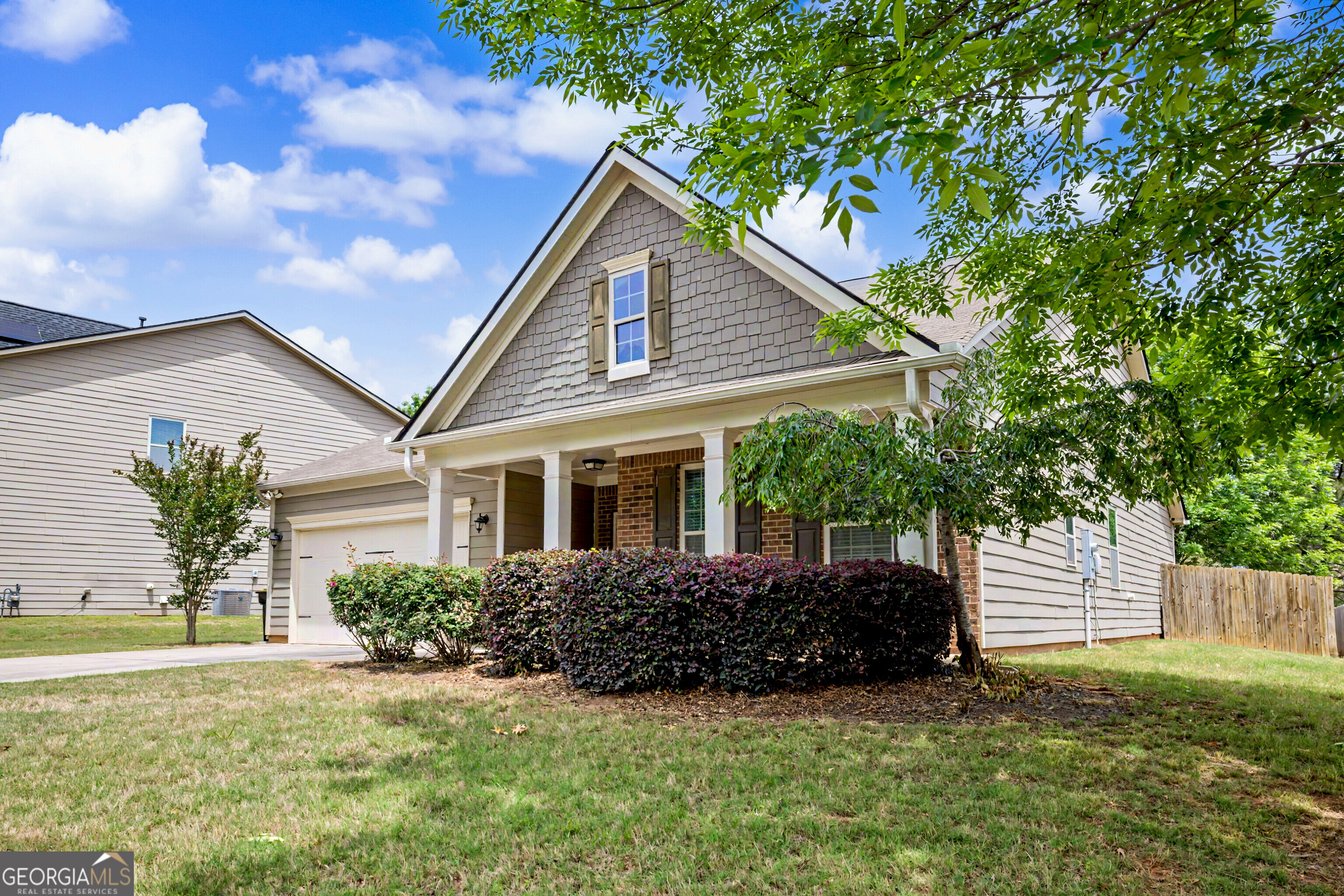 188 Inverness Avenue Newnan, GA 30263 - Photo 4 of 30
