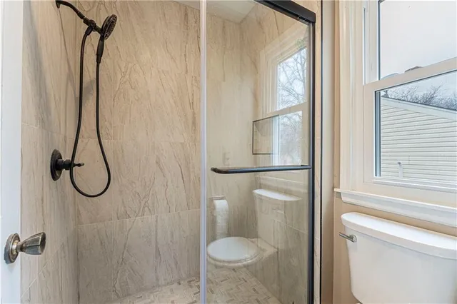 $375,000 | 322 North Cherry Street, Gardner, KS 66030