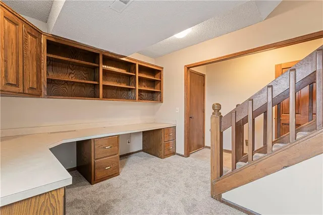 $375,000 | 322 North Cherry Street, Gardner, KS 66030