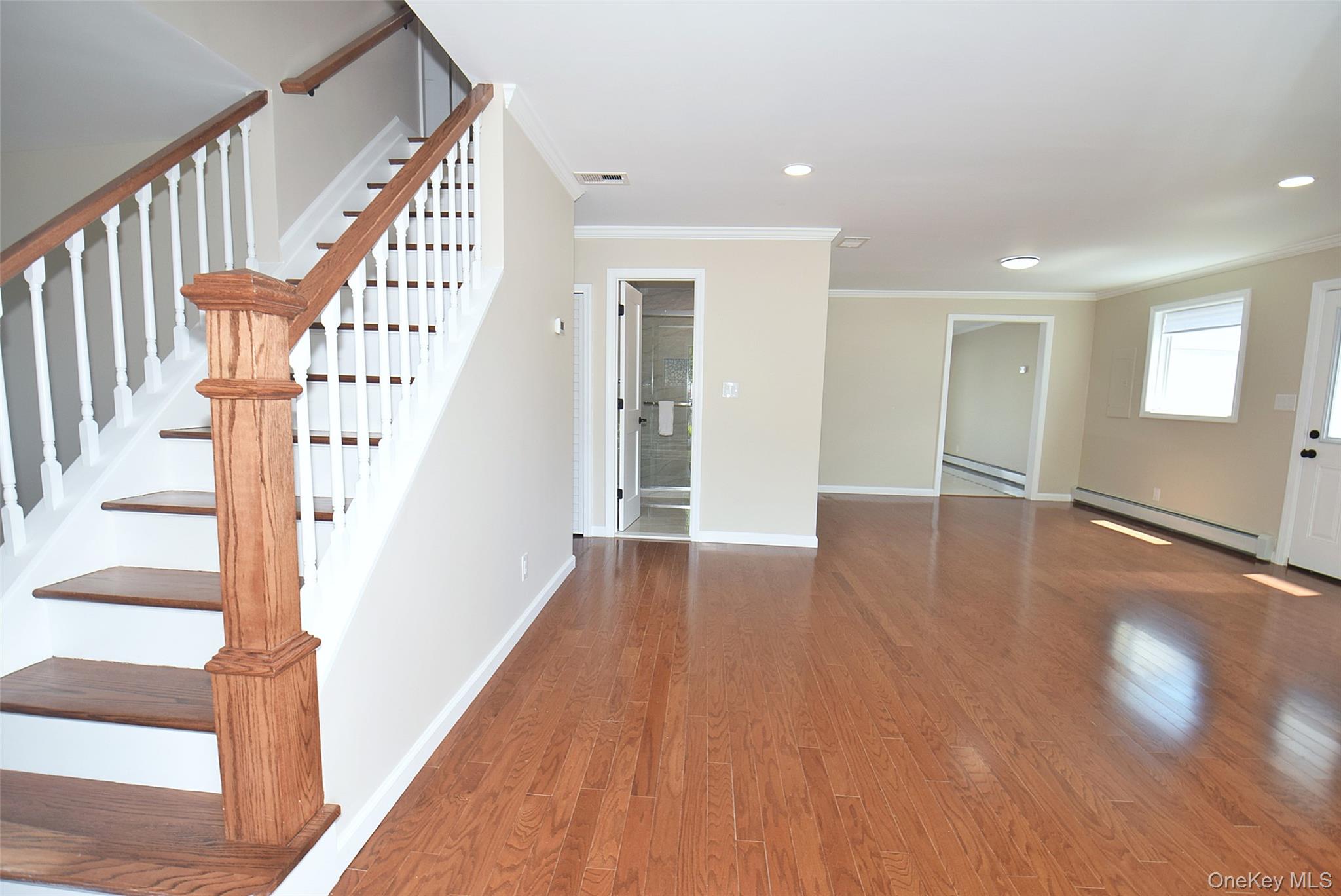 4195 Florence Road Bethpage, NY 11714 - Photo 3 of 23
