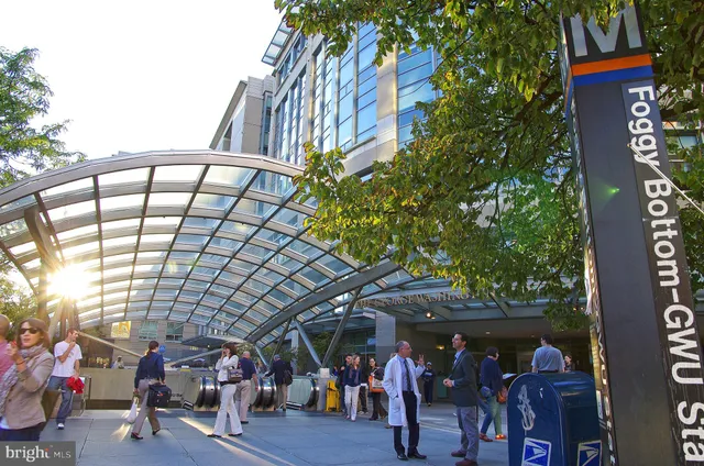 $1,300,000 | 700 New Hampshire Avenue Northwest, Unit 303, Washington, DC 20037