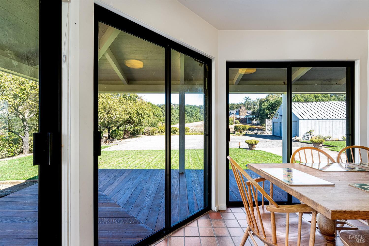 1740 Conn Valley Road St. Helena, CA 94574 - Photo 11 of 57