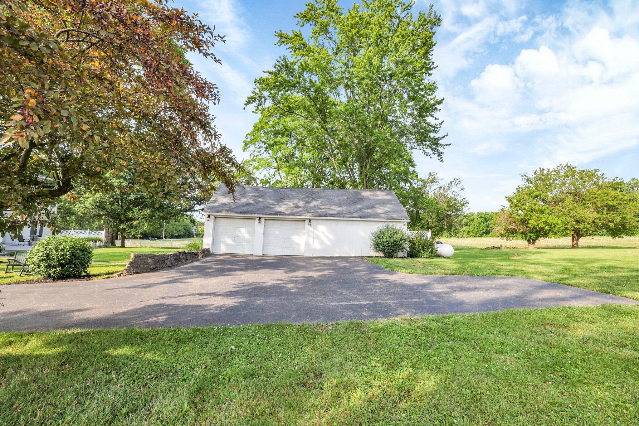 334 Old Columbus Road Springfield, OH 45505 - Photo 101 of 127 121-web-or-mls-GR7A4417
