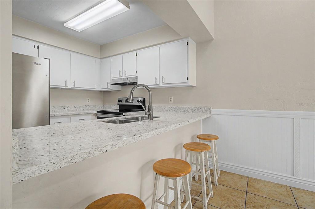 4422 Southwest 21st Lane Gainesville, FL 32607 - Photo 7 of 26